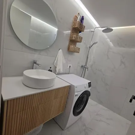 Appartamento Luxury Seaside Escape 1 - Free Private Parking Golem (Tirana)