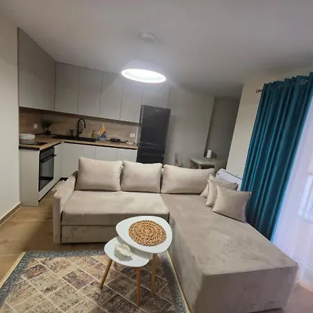 Luxury Seaside Escape 1 - Free Private Parking Appartamento *